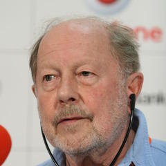 Portrait of Aaron Ruell