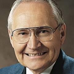 Portrait of L. Tom Perry