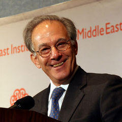 Portrait of David Ignatius