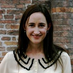Portrait of Sophie Kinsella