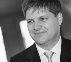 Portrait of Guy Spier