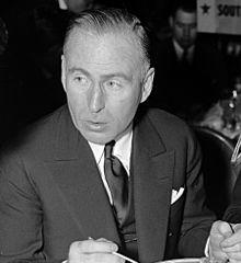 Portrait of Robert E. Quinn