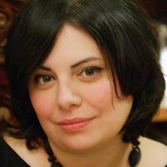 Portrait of Holly Black