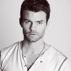 Portrait of Daniel Gillies