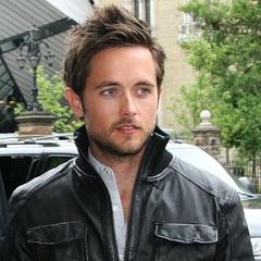 Portrait of Justin Chatwin