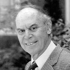 Portrait of Gerald Holton