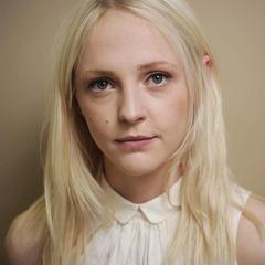 Portrait of Laura Marling