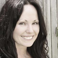 Portrait of Gena Showalter