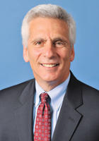 Portrait of Jared Bernstein