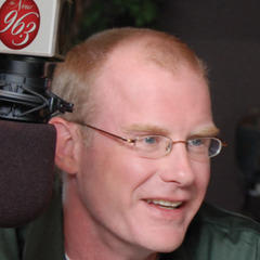 Portrait of Mike Duncan