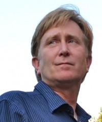 Portrait of Doug Stanton