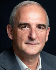 Portrait of Roger Cohen