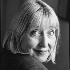 Portrait of Lynne Truss