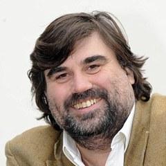 Portrait of Martin Samuel