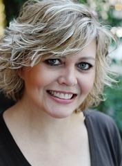 Portrait of Lisa McMann