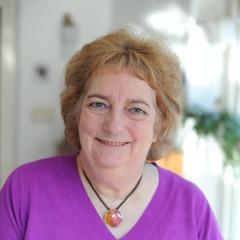 Portrait of Lindsey Davis