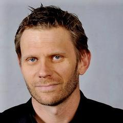 Portrait of Mark Pellegrino