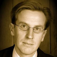 Portrait of Philip Reeve