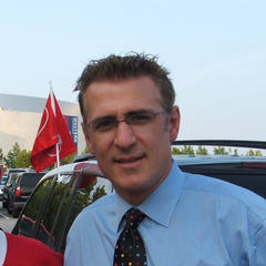 Portrait of Ron Francis
