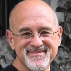 Portrait of Daniel Gilbert