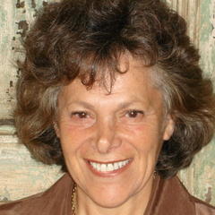 Portrait of Ellen Langer