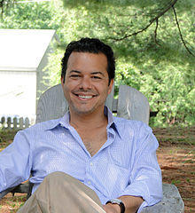Portrait of John Avlon