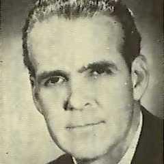Portrait of Lee Roberson
