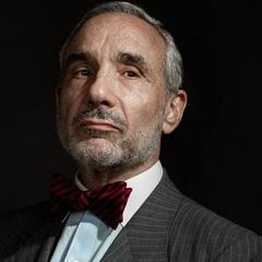 Portrait of Lloyd Kaufman