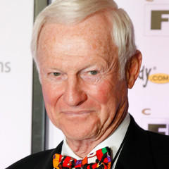 Portrait of Harvey Mackay