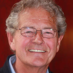 Portrait of Robert Lloyd