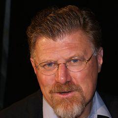 Portrait of Deon Meyer