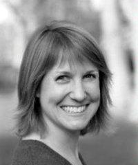 Portrait of Erin Hunter
