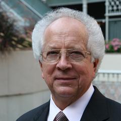 Portrait of Price Pritchett