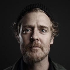 Portrait of Glen Hansard
