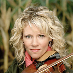 Portrait of Natalie MacMaster