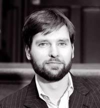 Portrait of Neal Bascomb