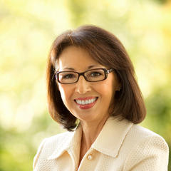 Portrait of Marie Arana