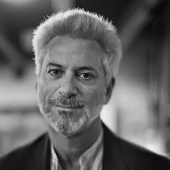 Portrait of Michael Specter