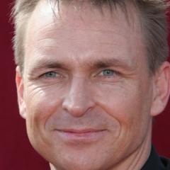 Portrait of Phil Keoghan