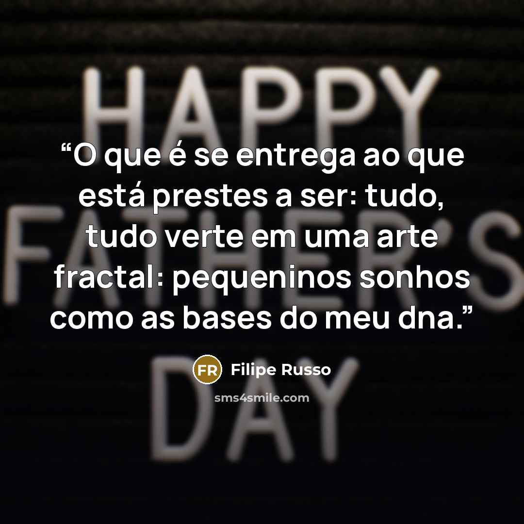 “O que é se entrega ao que está prestes a ser: tudo, tudo verte em uma arte fractal: pequeninos sonhos como as bases do meu dna.” quote by Filipe Russo