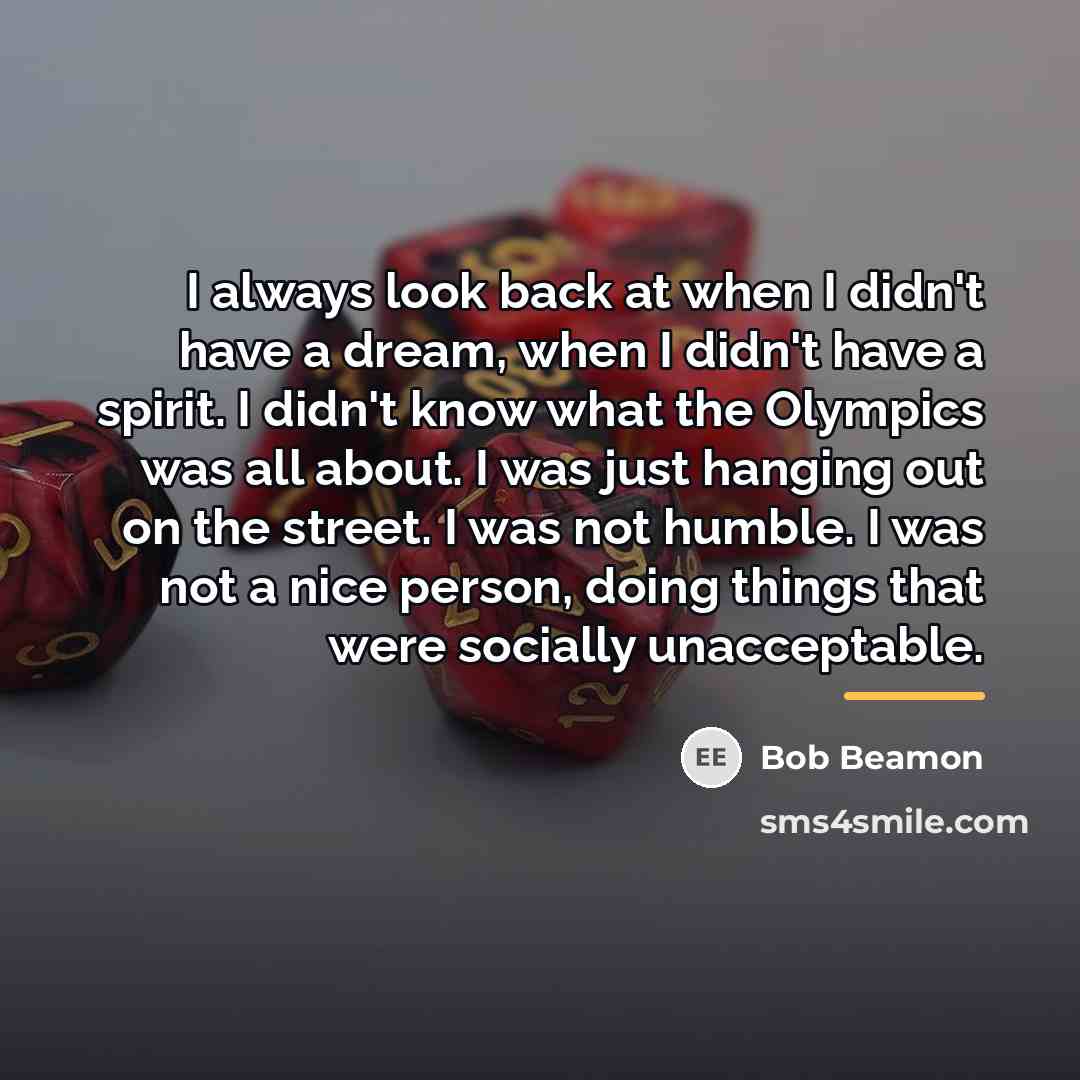 “I always look back at when I didn't have a…” quote by Bob Beamon