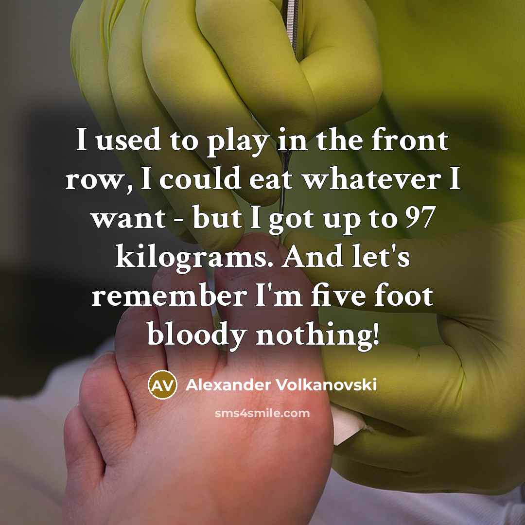 “I used to play in the front row, I could…” quote by Alexander Volkanovski