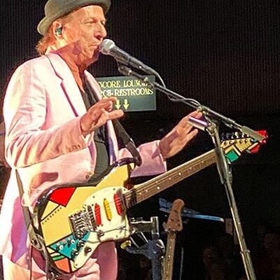 Adrian Belew