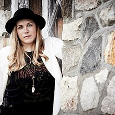 Portrait of Alexa Wilkinson