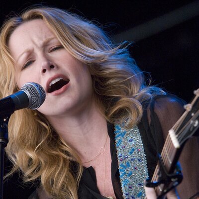 Portrait of Allison Moorer