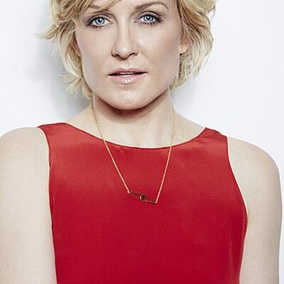 Portrait of Amy Carlson