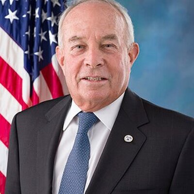 Portrait of Andrew Saul
