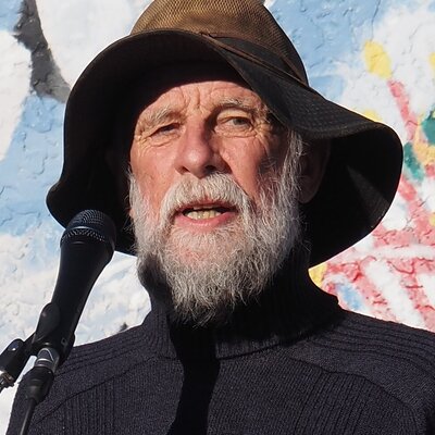 Portrait of Andy Clark
