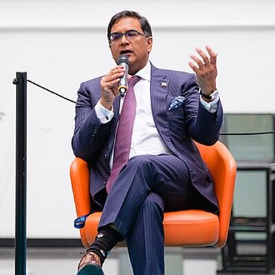 Portrait of Avinash Persaud
