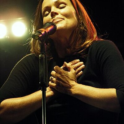Belinda Carlisle